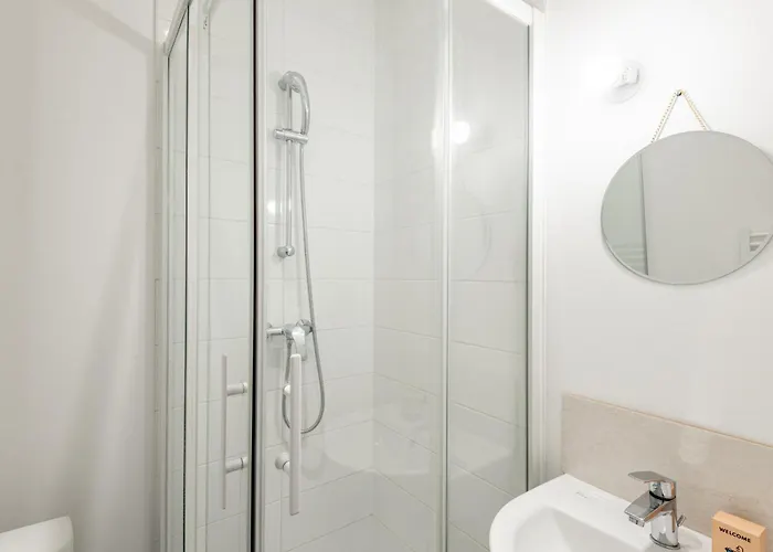 M108 Marquer Grand Moderne Et Chic * Annemasse